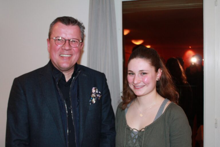 Joe Lötscher (Residence Immobilien) & Olivia